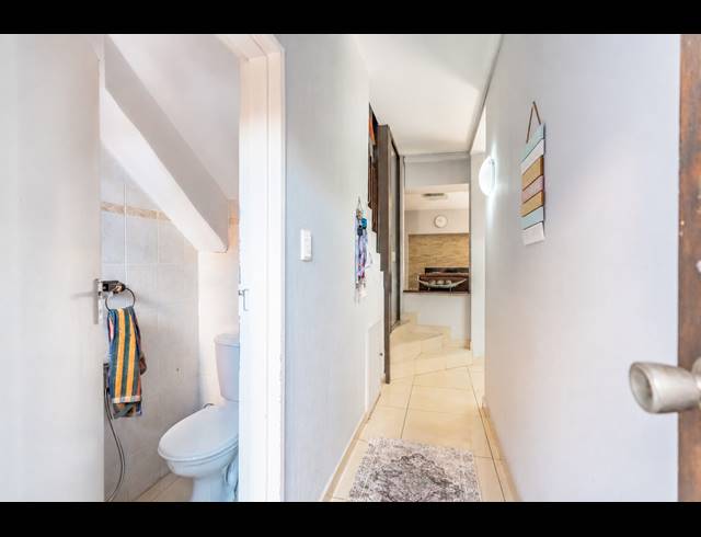 4 BEDROOM TOWNHOUSE FOR SALE IN MUSGRAVE